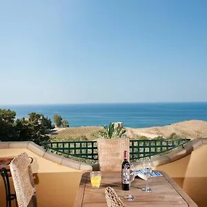 Bono Vacanze Maragani Charme & Relax Шакка